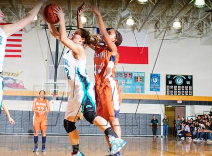 Thumbnail 2 in Pasadena Memorial vs. Madison (McDonald's Texas Invitational) photogallery.