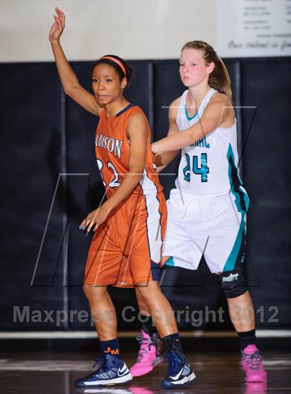Thumbnail 3 in Pasadena Memorial vs. Madison (McDonald's Texas Invitational) photogallery.