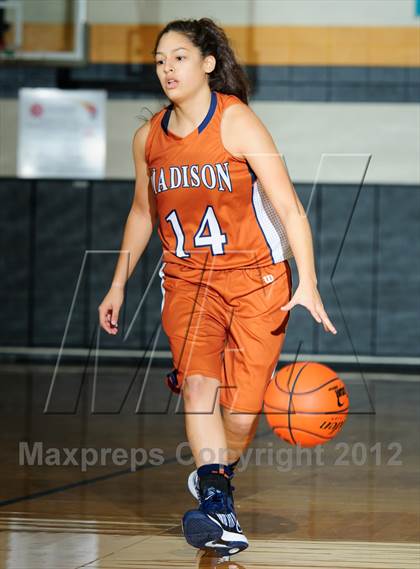 Thumbnail 2 in Pasadena Memorial vs. Madison (McDonald's Texas Invitational) photogallery.
