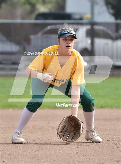 Thumbnail 2 in Woodland vs. Red Bluff (Pleasant Valley Tournament) photogallery.