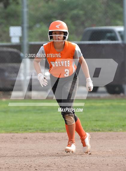 Thumbnail 2 in Woodland vs. Red Bluff (Pleasant Valley Tournament) photogallery.