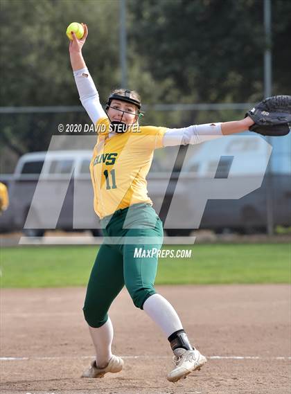 Thumbnail 3 in Woodland vs. Red Bluff (Pleasant Valley Tournament) photogallery.