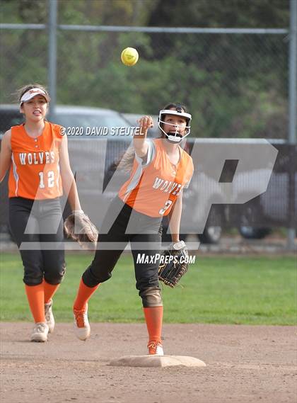Thumbnail 1 in Woodland vs. Red Bluff (Pleasant Valley Tournament) photogallery.