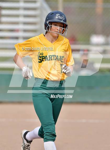 Thumbnail 3 in Woodland vs. Red Bluff (Pleasant Valley Tournament) photogallery.