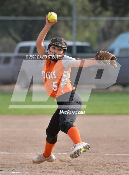 Thumbnail 3 in Woodland vs. Red Bluff (Pleasant Valley Tournament) photogallery.