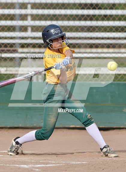 Thumbnail 1 in Woodland vs. Red Bluff (Pleasant Valley Tournament) photogallery.