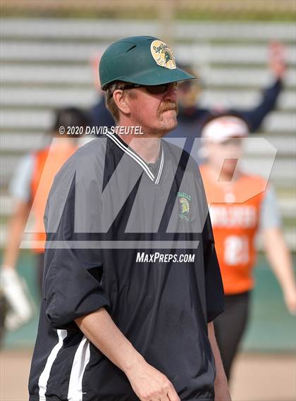 Thumbnail 2 in Woodland vs. Red Bluff (Pleasant Valley Tournament) photogallery.
