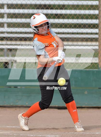 Thumbnail 1 in Woodland vs. Red Bluff (Pleasant Valley Tournament) photogallery.