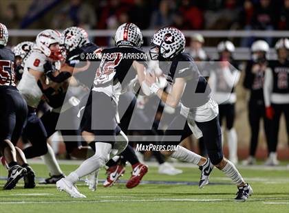 Thumbnail 3 in Gruver vs. Muenster (UIL Football 2A Region 2 Semifinal) photogallery.