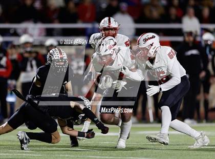 Thumbnail 3 in Gruver vs. Muenster (UIL Football 2A Region 2 Semifinal) photogallery.