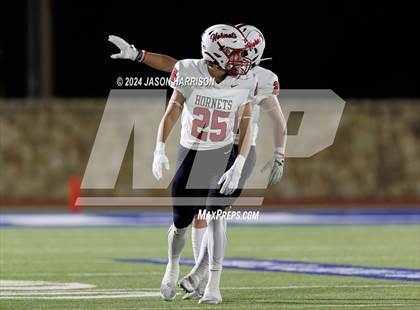 Thumbnail 2 in Gruver vs. Muenster (UIL Football 2A Region 2 Semifinal) photogallery.