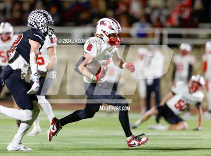 Thumbnail 3 in Gruver vs. Muenster (UIL Football 2A Region 2 Semifinal) photogallery.