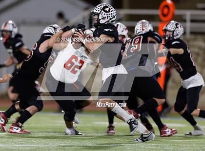 Thumbnail 3 in Gruver vs. Muenster (UIL Football 2A Region 2 Semifinal) photogallery.