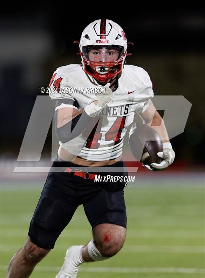 Thumbnail 1 in Gruver vs. Muenster (UIL Football 2A Region 2 Semifinal) photogallery.