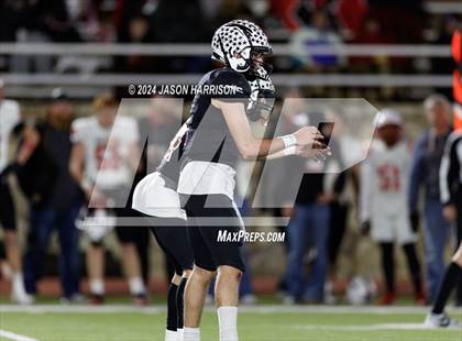 Thumbnail 1 in Gruver vs. Muenster (UIL Football 2A Region 2 Semifinal) photogallery.
