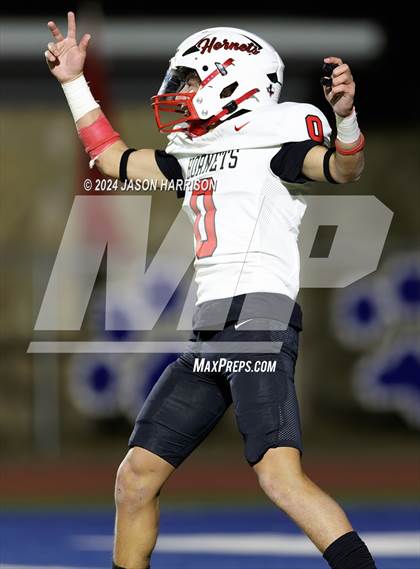 Thumbnail 1 in Gruver vs. Muenster (UIL Football 2A Region 2 Semifinal) photogallery.