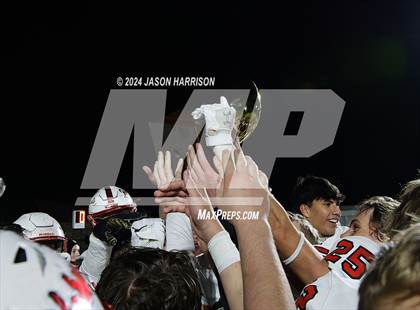 Thumbnail 3 in Gruver vs. Muenster (UIL Football 2A Region 2 Semifinal) photogallery.