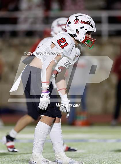 Thumbnail 2 in Gruver vs. Muenster (UIL Football 2A Region 2 Semifinal) photogallery.