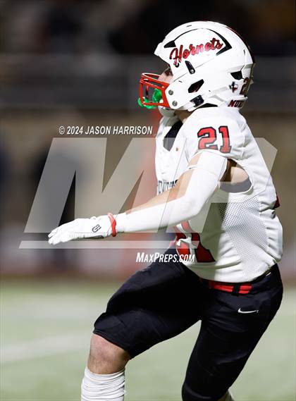 Thumbnail 3 in Gruver vs. Muenster (UIL Football 2A Region 2 Semifinal) photogallery.