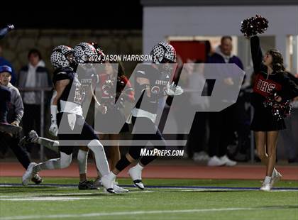 Thumbnail 2 in Gruver vs. Muenster (UIL Football 2A Region 2 Semifinal) photogallery.
