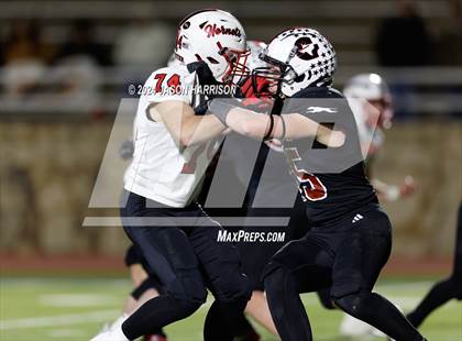 Thumbnail 1 in Gruver vs. Muenster (UIL Football 2A Region 2 Semifinal) photogallery.