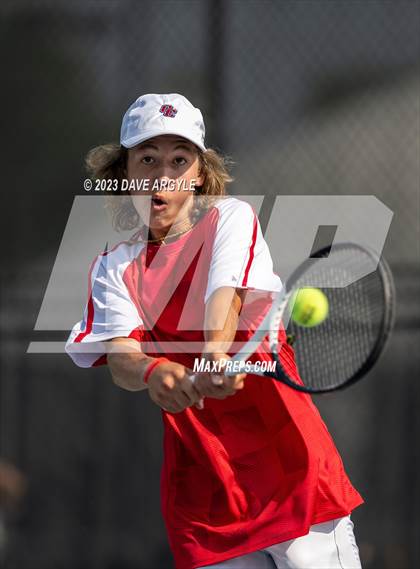 Thumbnail 2 in UHSAA 4A Semifinals photogallery.
