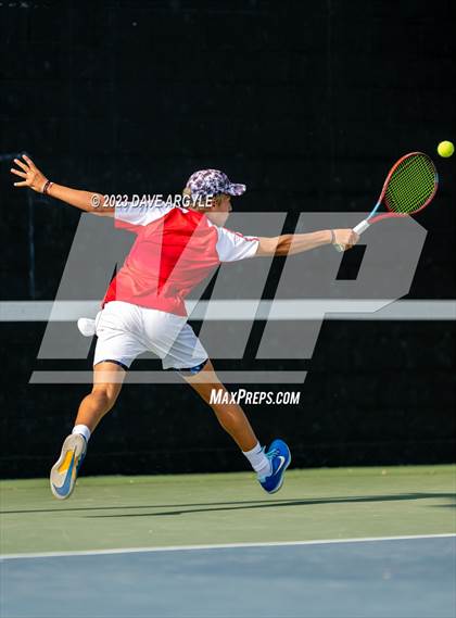 Thumbnail 2 in UHSAA 4A Semifinals photogallery.