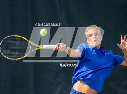 Thumbnail 1 in UHSAA 4A Semifinals photogallery.