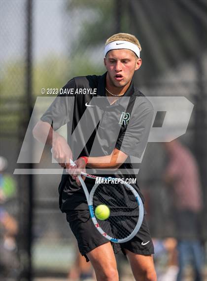 Thumbnail 2 in UHSAA 4A Semifinals photogallery.