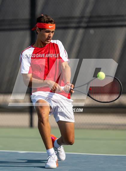 Thumbnail 3 in UHSAA 4A Semifinals photogallery.