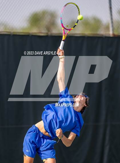 Thumbnail 3 in UHSAA 4A Semifinals photogallery.