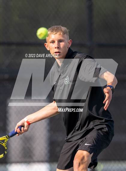 Thumbnail 2 in UHSAA 4A Semifinals photogallery.