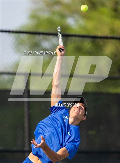 Thumbnail 2 in UHSAA 4A Semifinals photogallery.