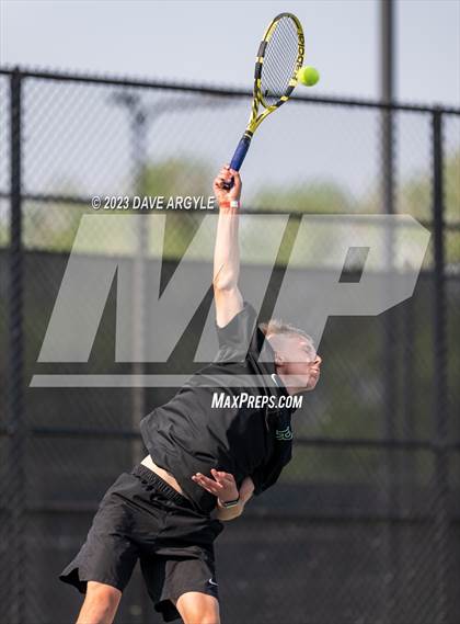 Thumbnail 1 in UHSAA 4A Semifinals photogallery.