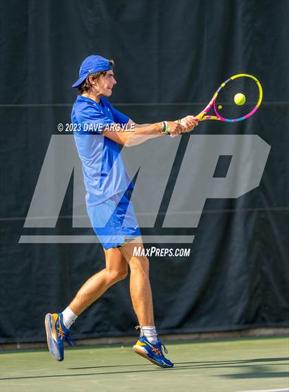 Thumbnail 2 in UHSAA 4A Semifinals photogallery.