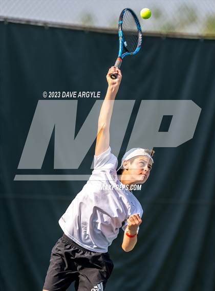 Thumbnail 1 in UHSAA 4A Semifinals photogallery.