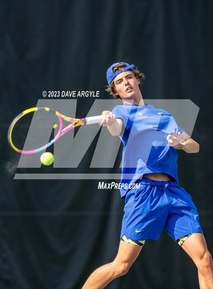Thumbnail 2 in UHSAA 4A Semifinals photogallery.