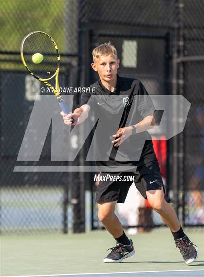 Thumbnail 2 in UHSAA 4A Semifinals photogallery.