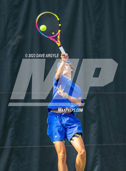 Thumbnail 2 in UHSAA 4A Semifinals photogallery.