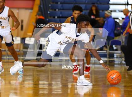 Thumbnail 3 in Marion vs. Riverdale Baptist (Tarkanian Classic) photogallery.