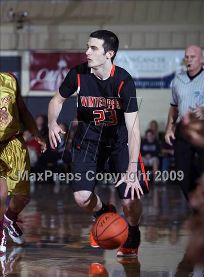 Thumbnail 1 in Winter Park vs. Paterson Catholic (City of Palms Classic) photogallery.
