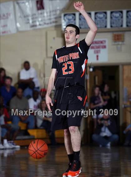Thumbnail 1 in Winter Park vs. Paterson Catholic (City of Palms Classic) photogallery.