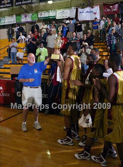 Thumbnail 3 in Winter Park vs. Paterson Catholic (City of Palms Classic) photogallery.