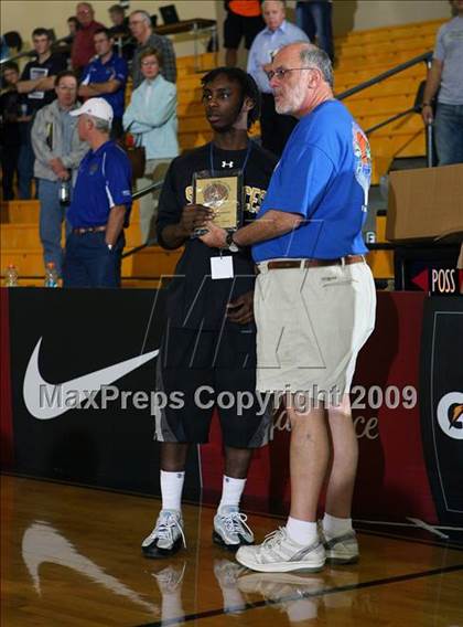 Thumbnail 1 in Winter Park vs. Paterson Catholic (City of Palms Classic) photogallery.