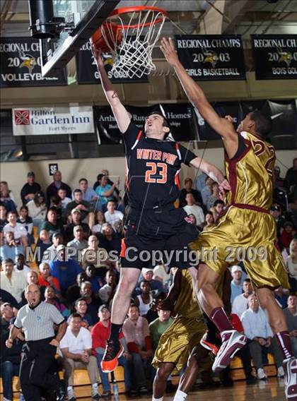 Thumbnail 3 in Winter Park vs. Paterson Catholic (City of Palms Classic) photogallery.