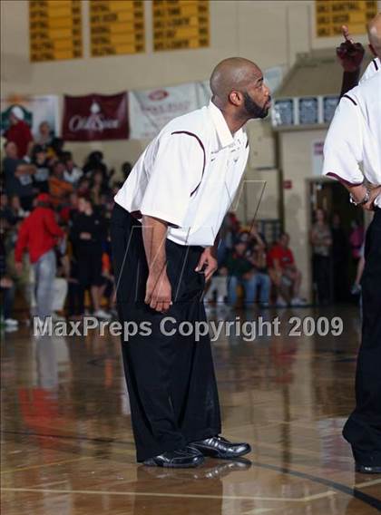Thumbnail 2 in Winter Park vs. Paterson Catholic (City of Palms Classic) photogallery.