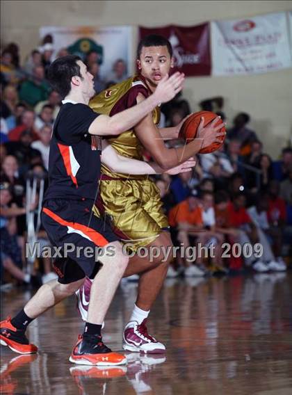 Thumbnail 2 in Winter Park vs. Paterson Catholic (City of Palms Classic) photogallery.