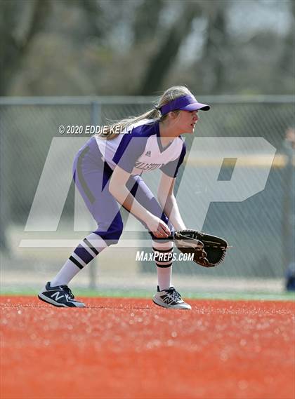 Thumbnail 2 in Hallsville vs Sachse (Allen Tournament) photogallery.
