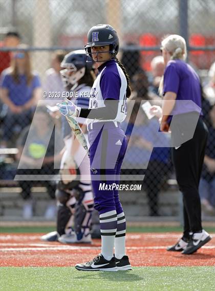 Thumbnail 2 in Hallsville vs Sachse (Allen Tournament) photogallery.