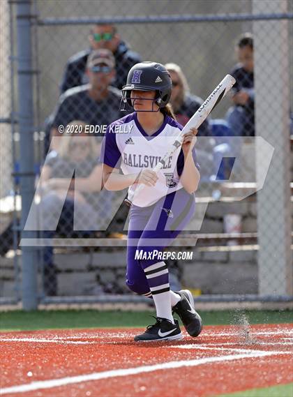 Thumbnail 2 in Hallsville vs Sachse (Allen Tournament) photogallery.
